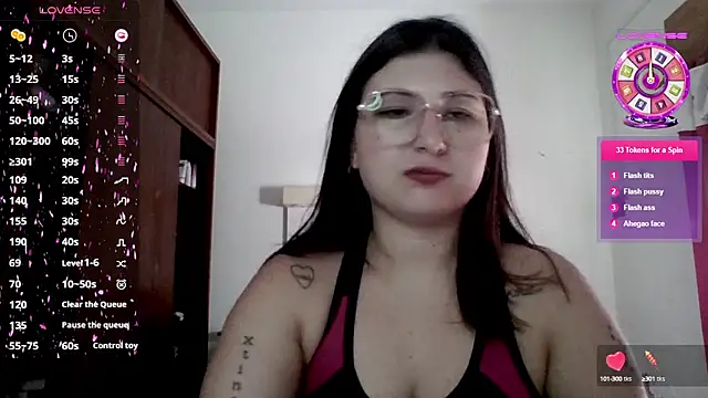 Snapshot of imsohornydacom chatting on March 19, 6:12 pm imsohornydacom online show from March 19, 6:12 pm