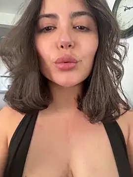 sukhakunis1 online show from February 12, 3:18 pm