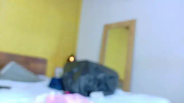 Squirter pussybomb online show from February 15, 10:11 am