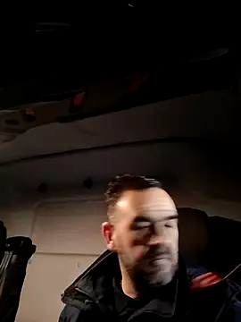 pachapeter online show from December 18, 6:30 am