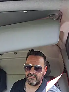 pachapeter online show from April 29, 2:10 pm