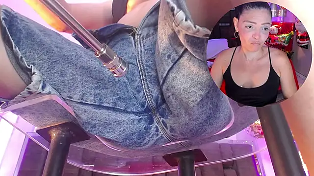 KatteMoss online show from December 22, 8:28 pm