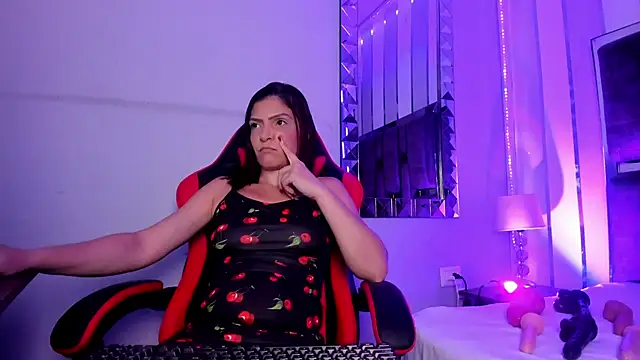 KatteMoss online show from April 12, 5:23 am