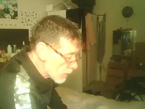 DaddyQuimHot online show from December 24, 2:10 am