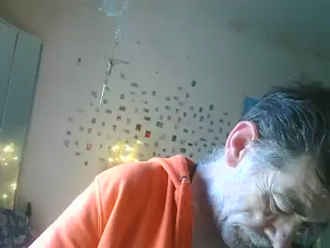 DaddyQuimHot online show from February 6, 9:53 am