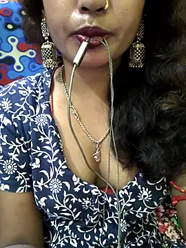 jasss-11 online show from April 15, 6:48 pm