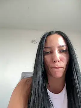 Dakota diaz  online show from March 13, 5:28 pm