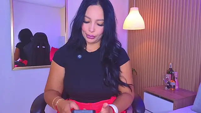 Dakota diaz  online show from March 29, 7:36 pm