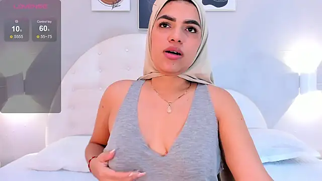 Snapshot of Umarani_ chatting on March 12, 1:14 am Umarani online show from March 12, 1:14 am