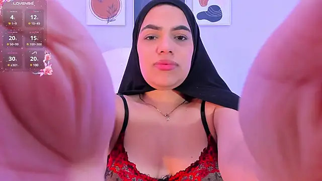 Snapshot of Umarani_ chatting on March 19, 12:59 am Umarani online show from March 19, 12:59 am