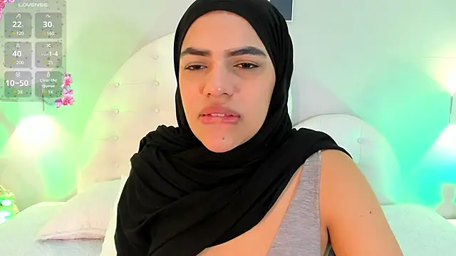 Snapshot of Umarani_ chatting on March 20, 1:13 am Umarani online show from March 20, 1:13 am