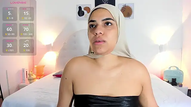 Snapshot of Umarani_ chatting on November 1, 11:34 am Umarani online show from November 1, 11:34 am