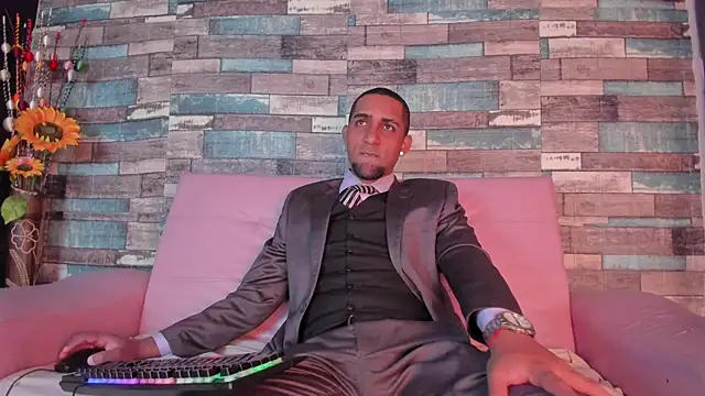 Paolo johnson online show from October 8, 11:41 am