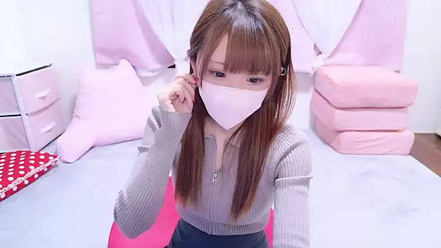 shihori s2 online show from March 11, 3:59 am