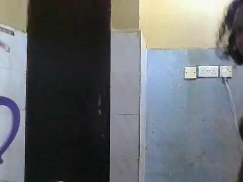 Snapshot of sexy_vivvy chatting on March 9, 3:54 am sexy vivvy online show from March 9, 3:54 am