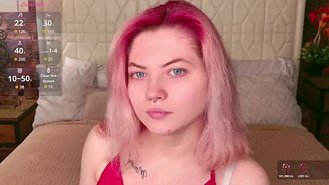 Lisa Adam online show from November 24, 5:01 pm