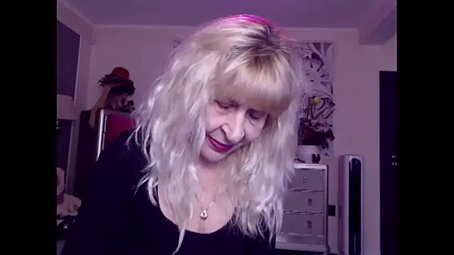 HornyMilf 555 online show from October 15, 1:00 pm