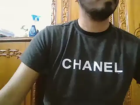 desiboyasif online show from February 6, 5:09 pm