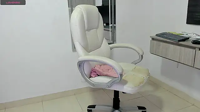 dahian carter online show from September 12, 12:49 pm