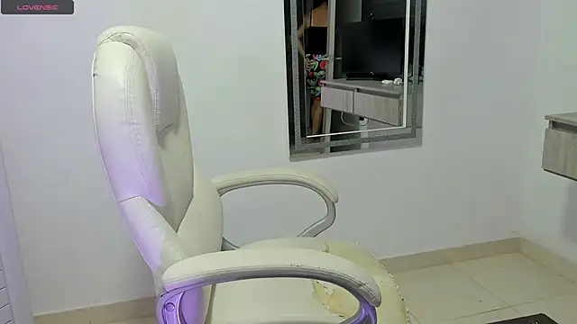 dahian carter online show from October 16, 12:50 pm