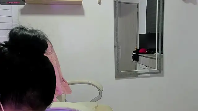 dahian carter online show from October 18, 1:12 pm