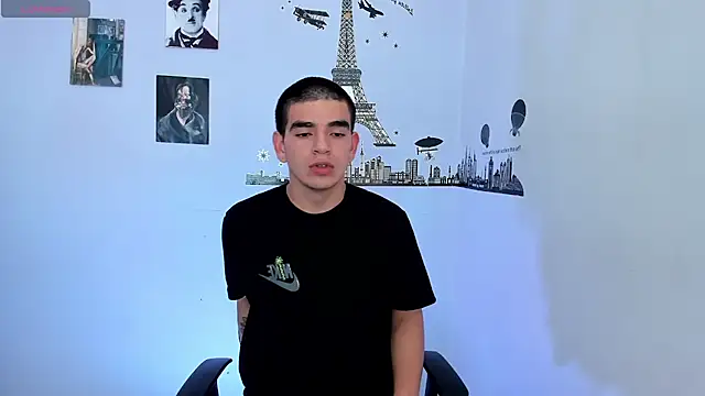 Snapshot of Ares_Johnson chatting on January 12, 1:21 am Ares Johnson online show from January 12, 1:21 am