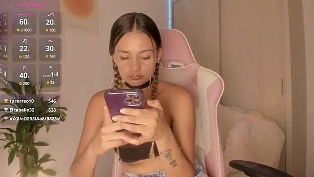 LittleSofia  online show from December 22, 4:50 am