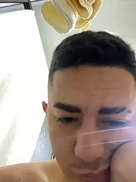 DanielGomez9 online show from December 2, 12:51 pm