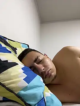 DanielGomez9 online show from January 7, 2:20 am