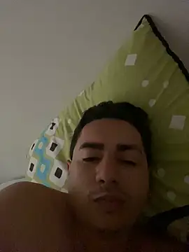 DanielGomez9 online show from March 10, 12:37 pm