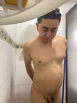 DanielGomez9 online show from March 22, 12:14 pm