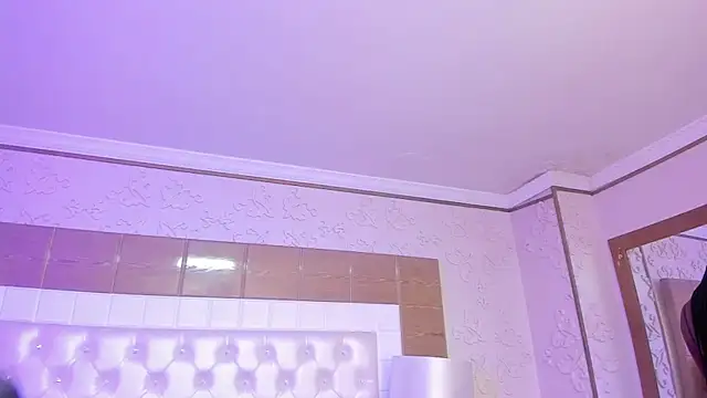 KristineLS online show from February 6, 12:59 pm