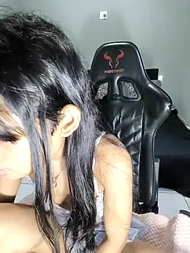 Livia Diaz online show from April 19, 8:44 pm