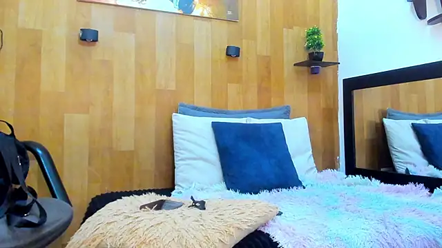 Snapshot of marianaa90 chatting on September 19, 7:14 pm marianaa90 online show from September 19, 7:14 pm