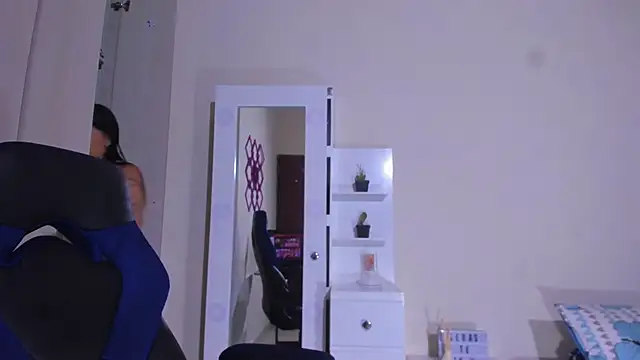 Snapshot of anny_vittar chatting on February 4, 10:55 pm anny vittar online show from February 4, 10:55 pm