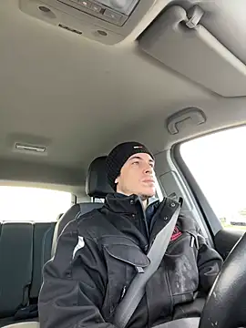 Snapshot of abe_in_red chatting on December 23, 8:55 am abe in red online show from December 23, 8:55 am