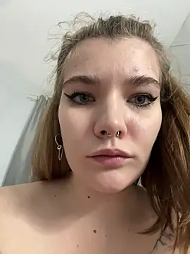 Snapshot of Holy_Tereza chatting on December 14, 6:41 pm Holy Tereza online show from December 14, 6:41 pm