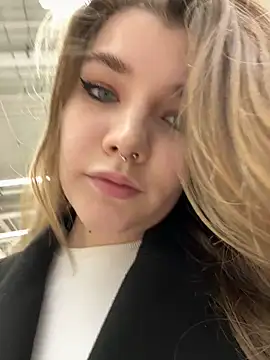 Snapshot of Holy_Tereza chatting on January 10, 2:34 pm Holy Tereza online show from January 10, 2:34 pm