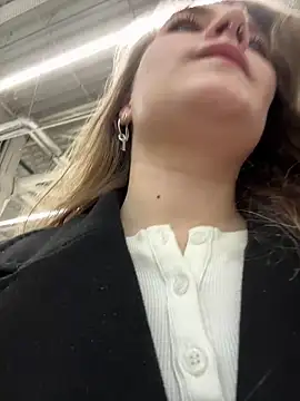 Snapshot of Holy_Tereza chatting on January 18, 3:16 pm Holy Tereza online show from January 18, 3:16 pm