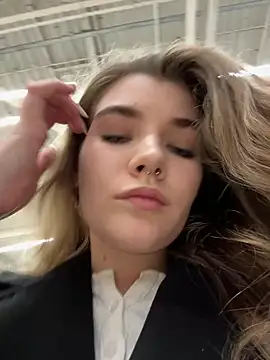 Snapshot of Holy_Tereza chatting on January 28, 3:14 pm Holy Tereza online show from January 28, 3:14 pm