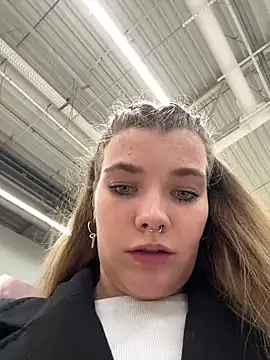 Snapshot of Holy_Tereza chatting on February 25, 3:16 pm Holy Tereza online show from February 25, 3:16 pm