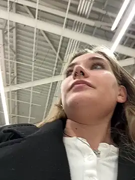 Snapshot of Holy_Tereza chatting on February 28, 3:15 pm Holy Tereza online show from February 28, 3:15 pm