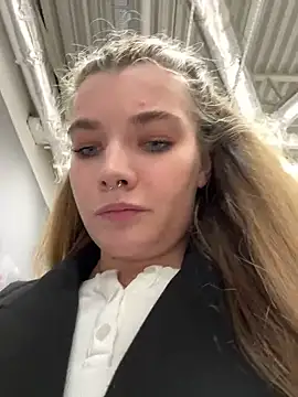 Snapshot of Holy_Tereza chatting on March 2, 3:16 pm Holy Tereza online show from March 2, 3:16 pm