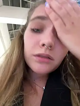 Snapshot of Holy_Tereza chatting on March 2, 6:19 pm Holy Tereza online show from March 2, 6:19 pm