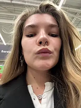 Snapshot of Holy_Tereza chatting on March 15, 2:55 pm Holy Tereza online show from March 15, 2:55 pm