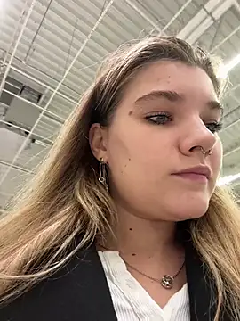 Snapshot of Holy_Tereza chatting on March 19, 3:19 pm Holy Tereza online show from March 19, 3:19 pm