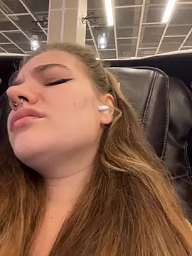 Holy Tereza online show from February 22, 3:43 pm