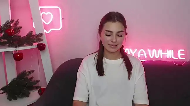 MilanaAngelAs online show from December 26, 8:50 am