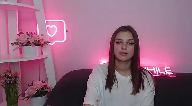 MilanaAngelAs online show from January 19, 11:12 am