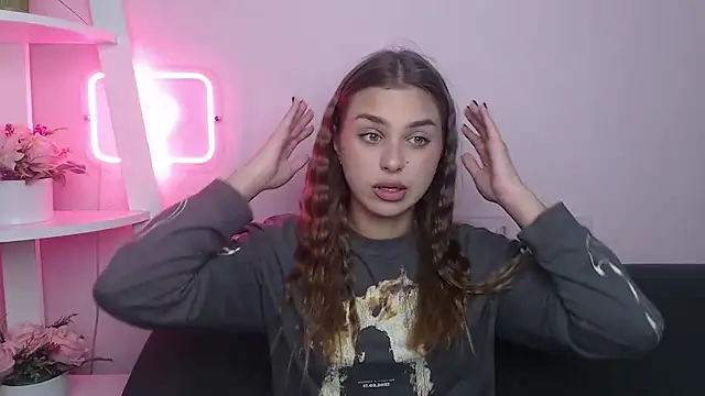 MilanaAngelAs online show from October 12, 12:37 pm